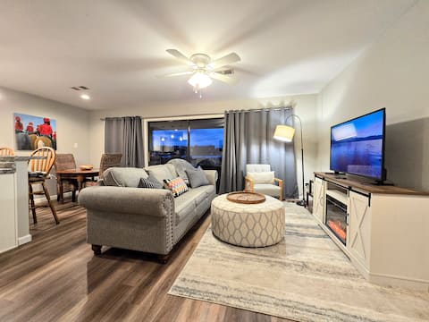 Successful Airbnb property: Serene Lakefront Retreat in Hot Springs