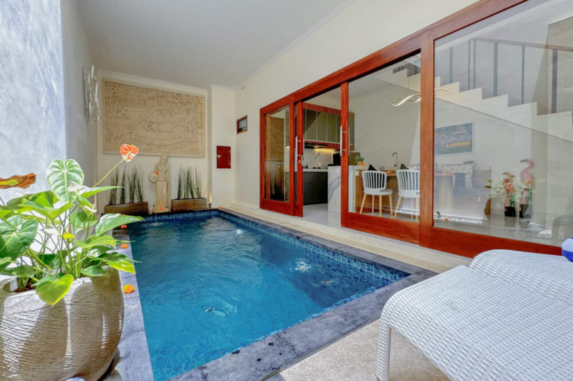 Spacious Poolside Escape 3 Bedroom Private Villa in Seminyak