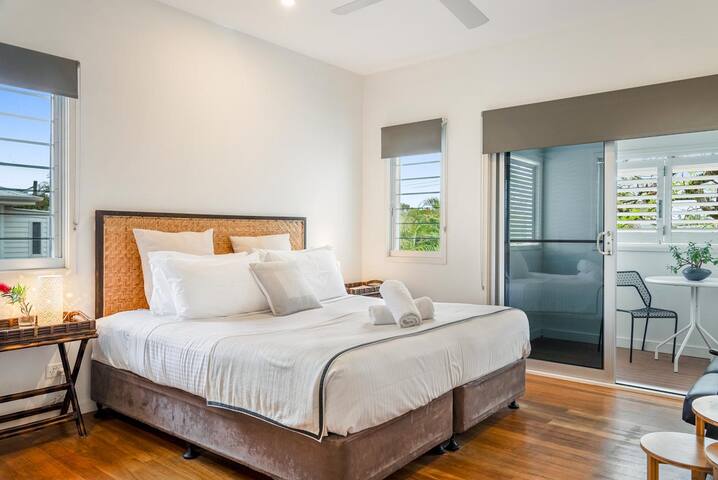Two Luxury Homes in Byron Bay gallery image 4