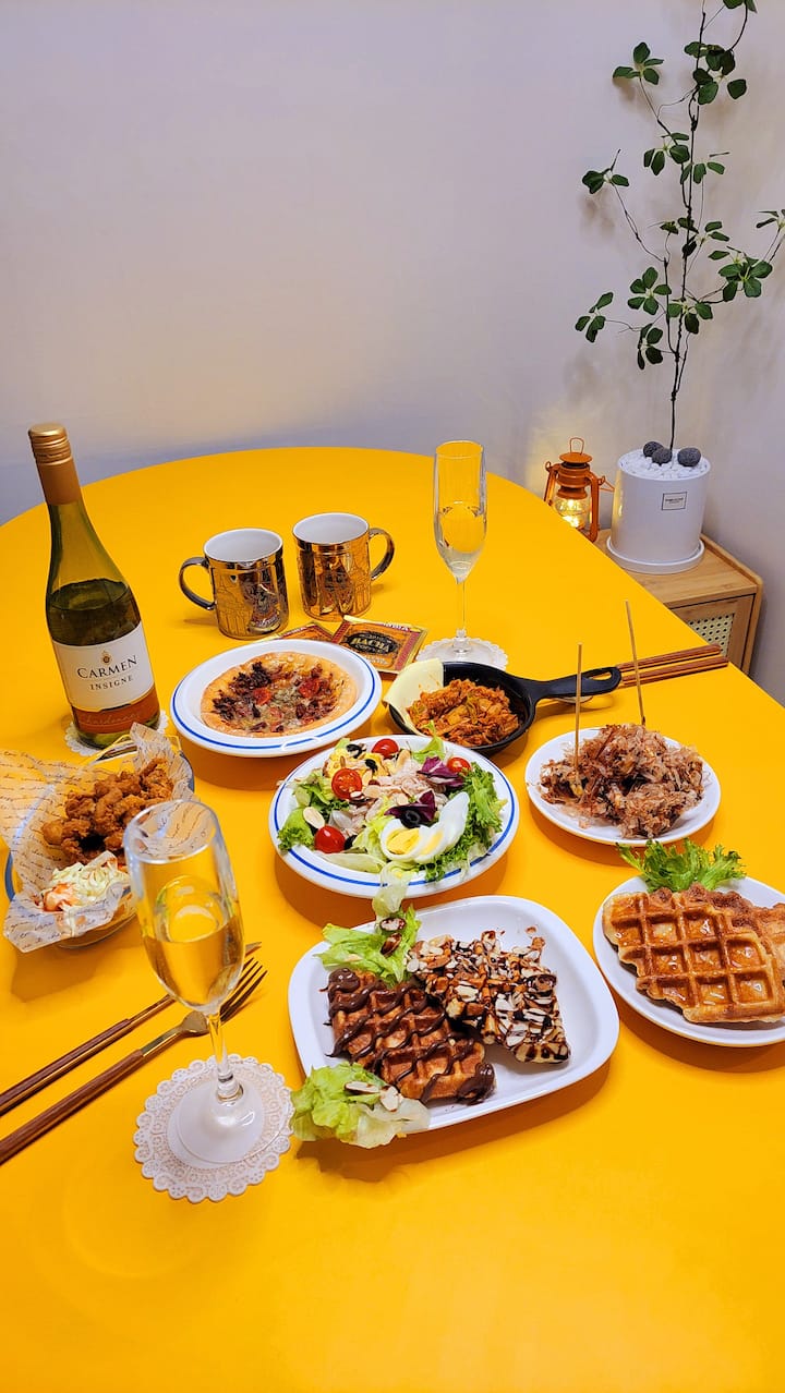 부산 맛집이 모두 모여있는 광안리 :)
친구와 가족 모두 편안하게 즐기기 좋음.