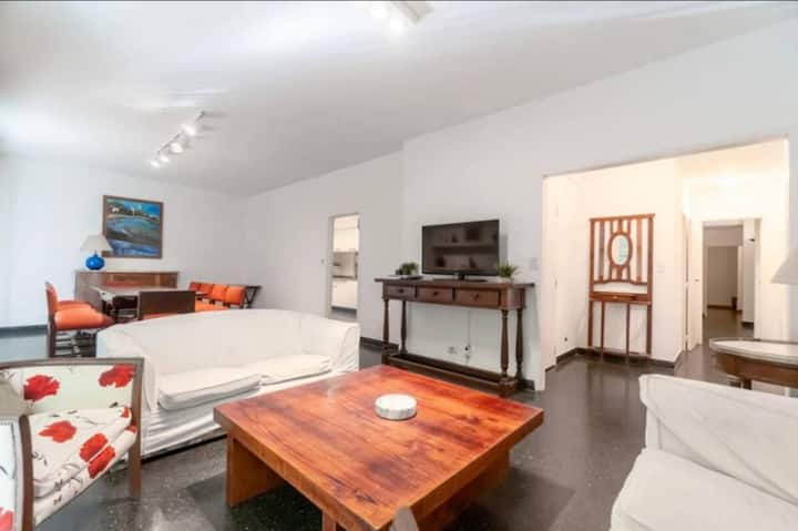 Четырёхкомнатная квартира в Palermo для 8 человек