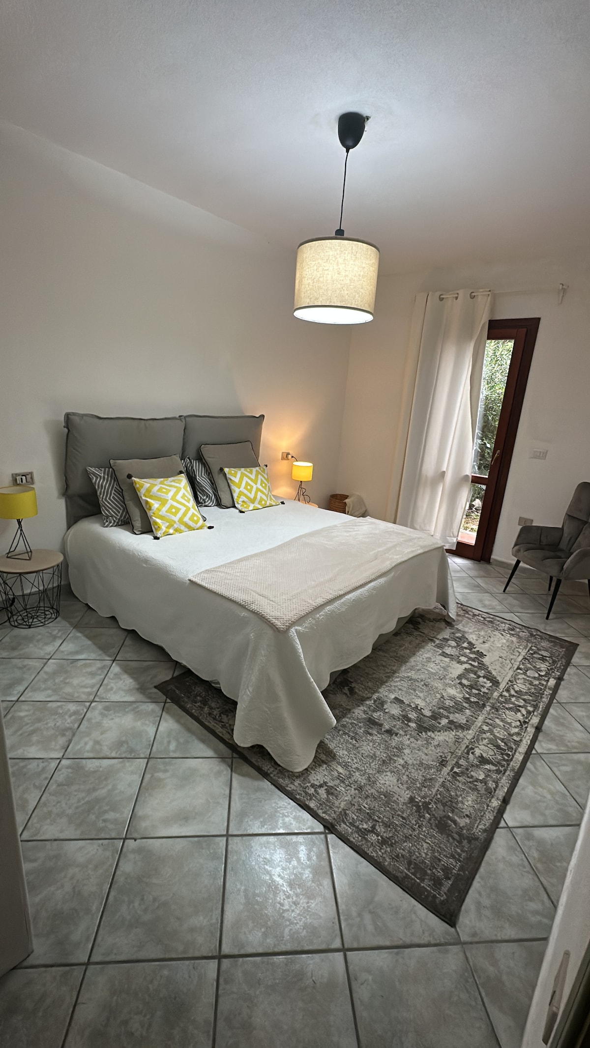 საძინებელი 1