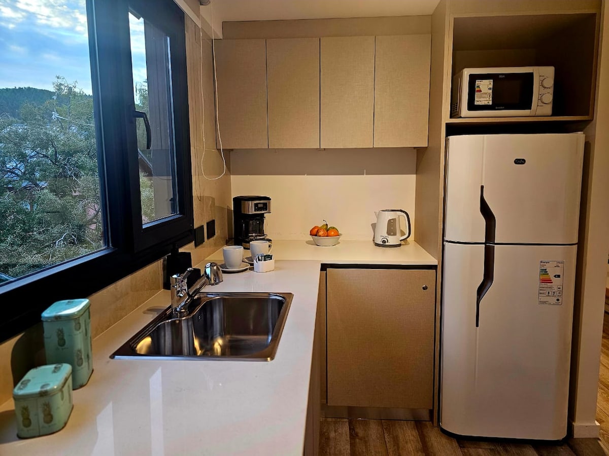 Top performing Airbnb: ¡Hermosa vista al lago y a la montaña! in Río Negro