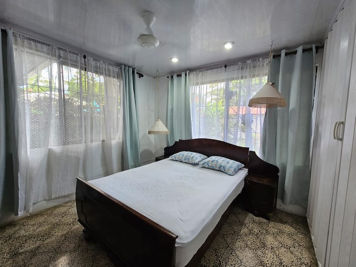 غرفة النوم 2