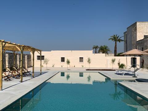 Charming Masseria La Noa with pool, beach 10 min.