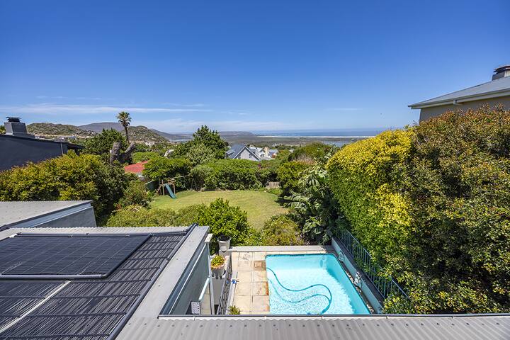 Noordhoek Escape gallery image 2