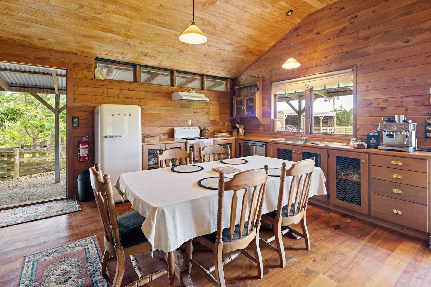 Te Whare Cabin 5