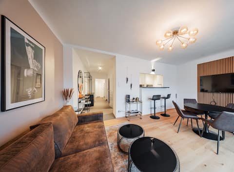 Popular Airbnb listing: Next to the opera - Stylish city center jewel in Innere Stadt
