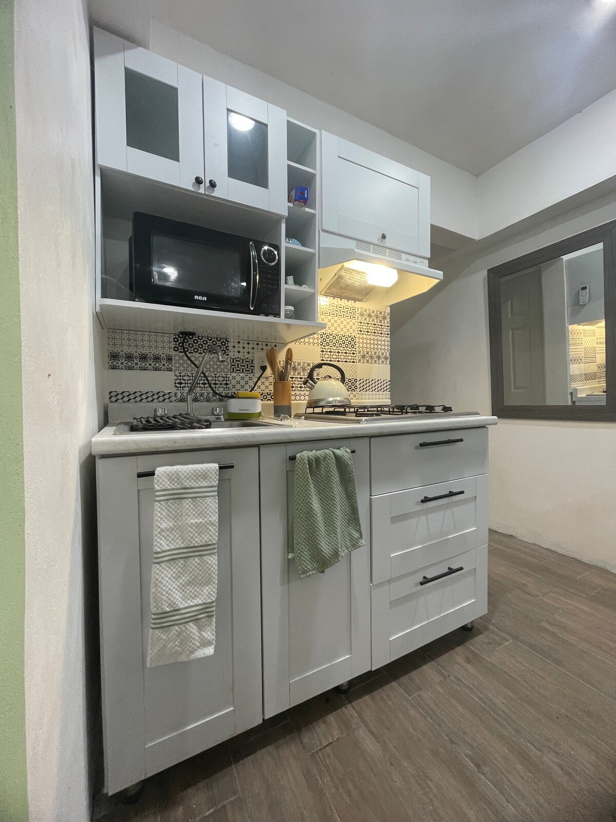 Top Airbnb: Small private and cozy Studio Apartment en Piedras Negras