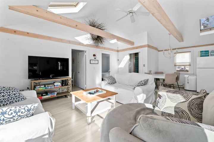 The Hideaway! Sleeps 6 On The Nubble! - York, ME