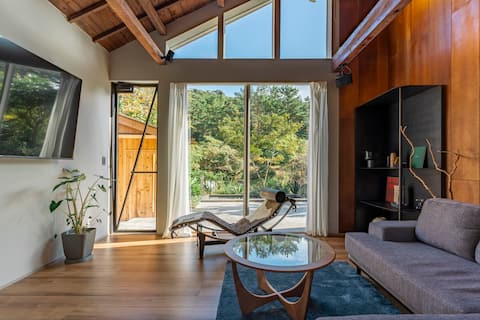 Private Rental Villa with Sauna – Sudaku