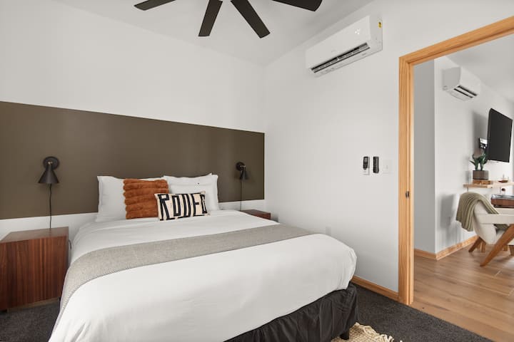 Top Floor Bedroom - Bedroom 3