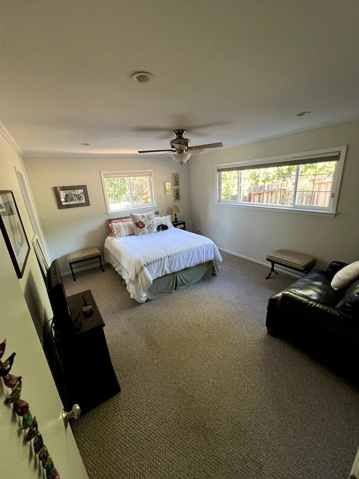 Glavna spavaća soba 2 s kupaonicom