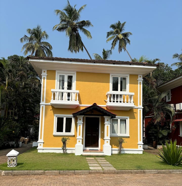 Villa Ouro- Portugese Villa In Calungute! - Goa