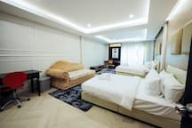 RB9 rental in Khet Chatuchak