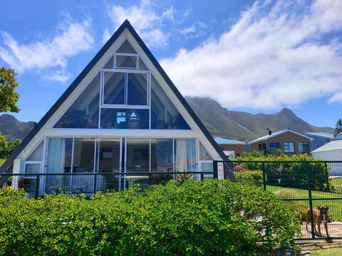 Scenic Bliss Holiday Home