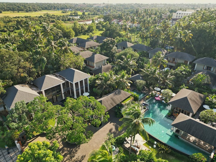 Pool image 6