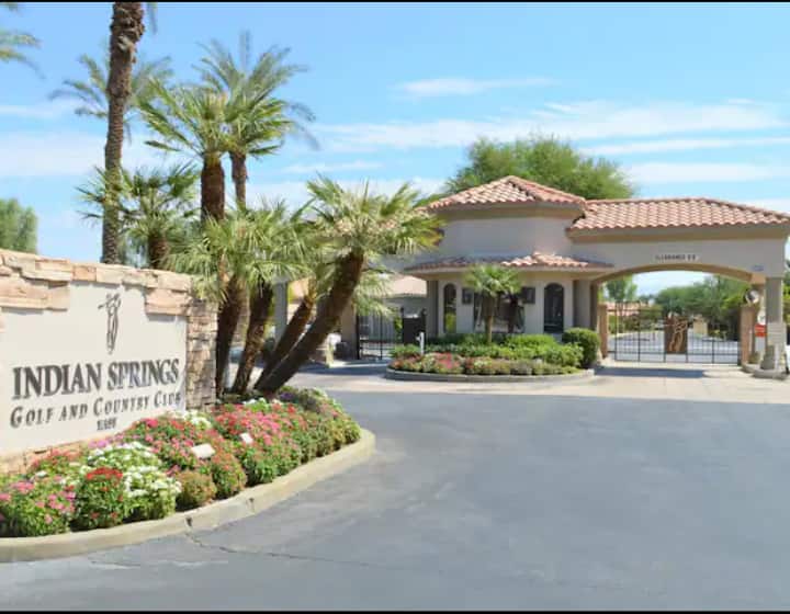Golf & Sun Desert Getaway @ Indian Springs - Indio, CA
