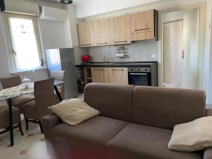 Appartamento Con Ingresso Indip. - Lerici