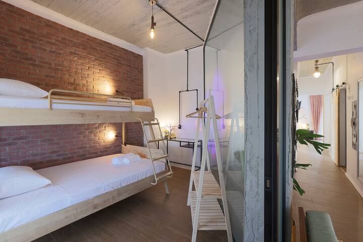 Papazoli Peaceful Central Living gallery image 5