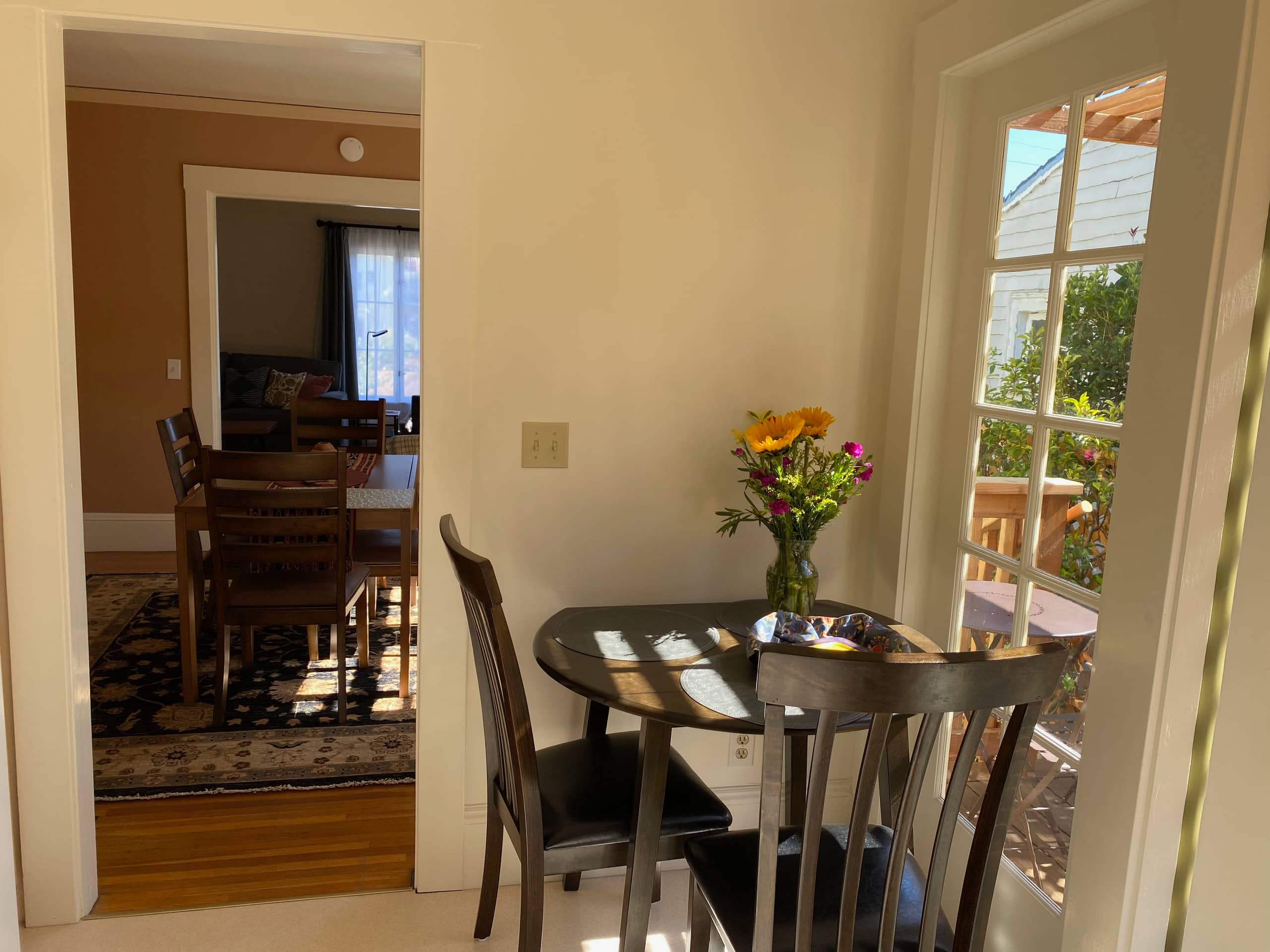 Sunny one bedroom apartment - Photo 7