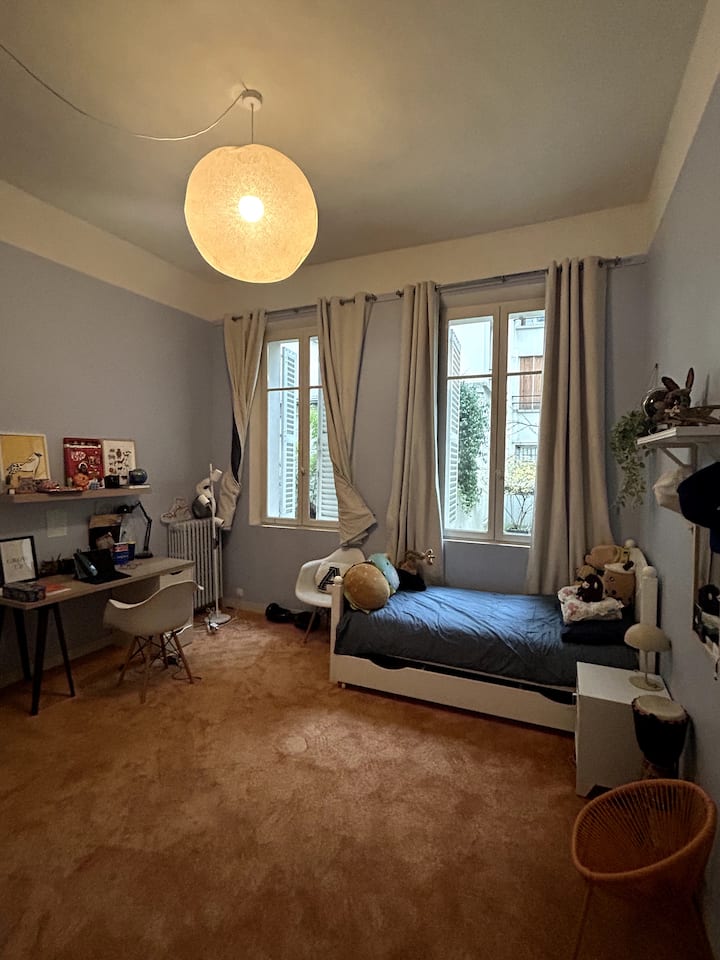 غرفة النوم 2