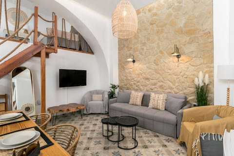 Top Airbnb: Aragma Home in Δήμος Μήλου