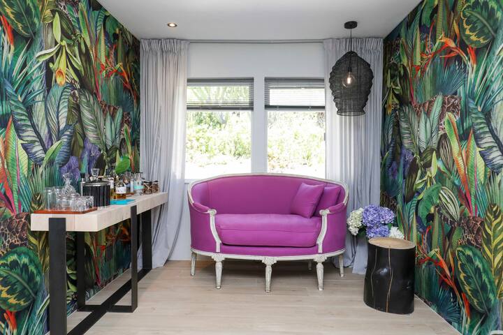 Magnificent home in Camps Bay gallery image 3