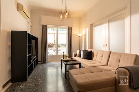 Cozy 3-BDR Flat @Tavros Metro / 15 Min to Center