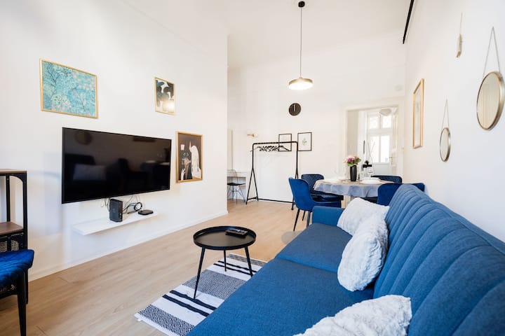 Downtown Comfort: Work, Relax, Explore - Budapest
