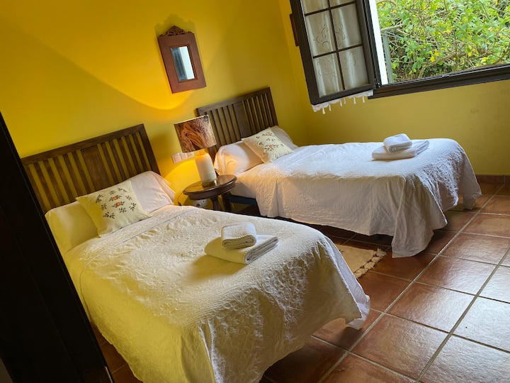 საძინებელი 1