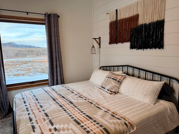 غرفة نوم رايت كوخ 2 بسرير كينج