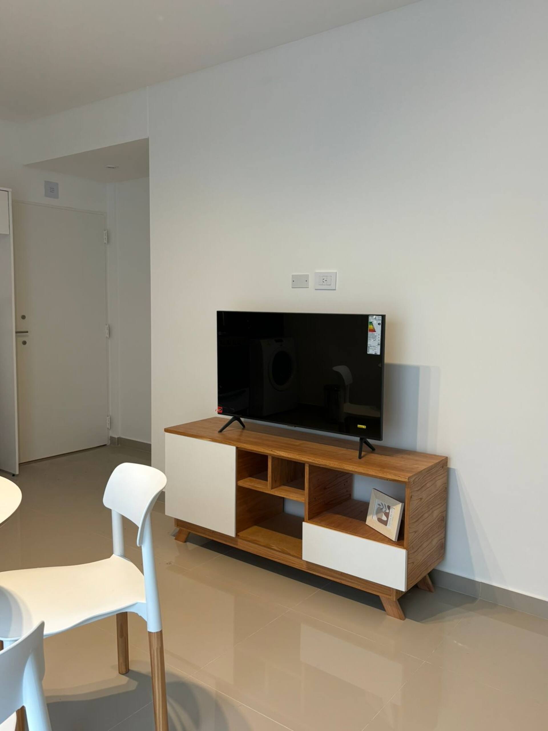 Apartamento de 1 quarto em Almagro com segurança 24 horas
