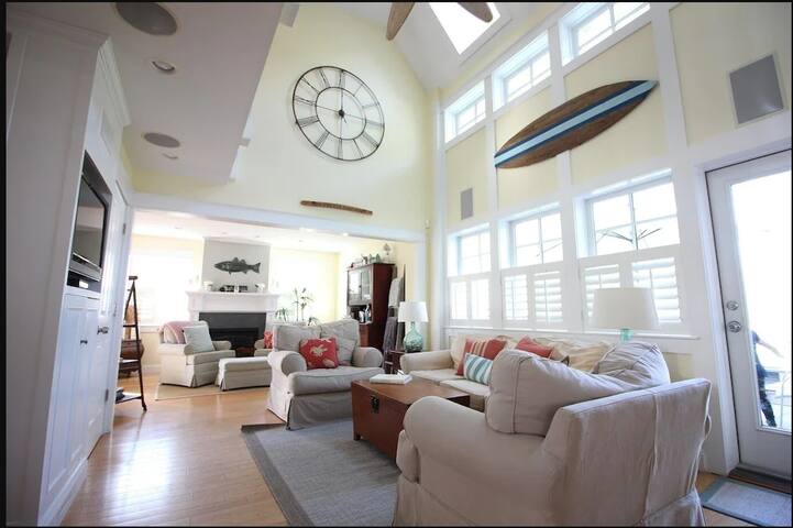 Featured in So-RI magazine! Booking summer 2026