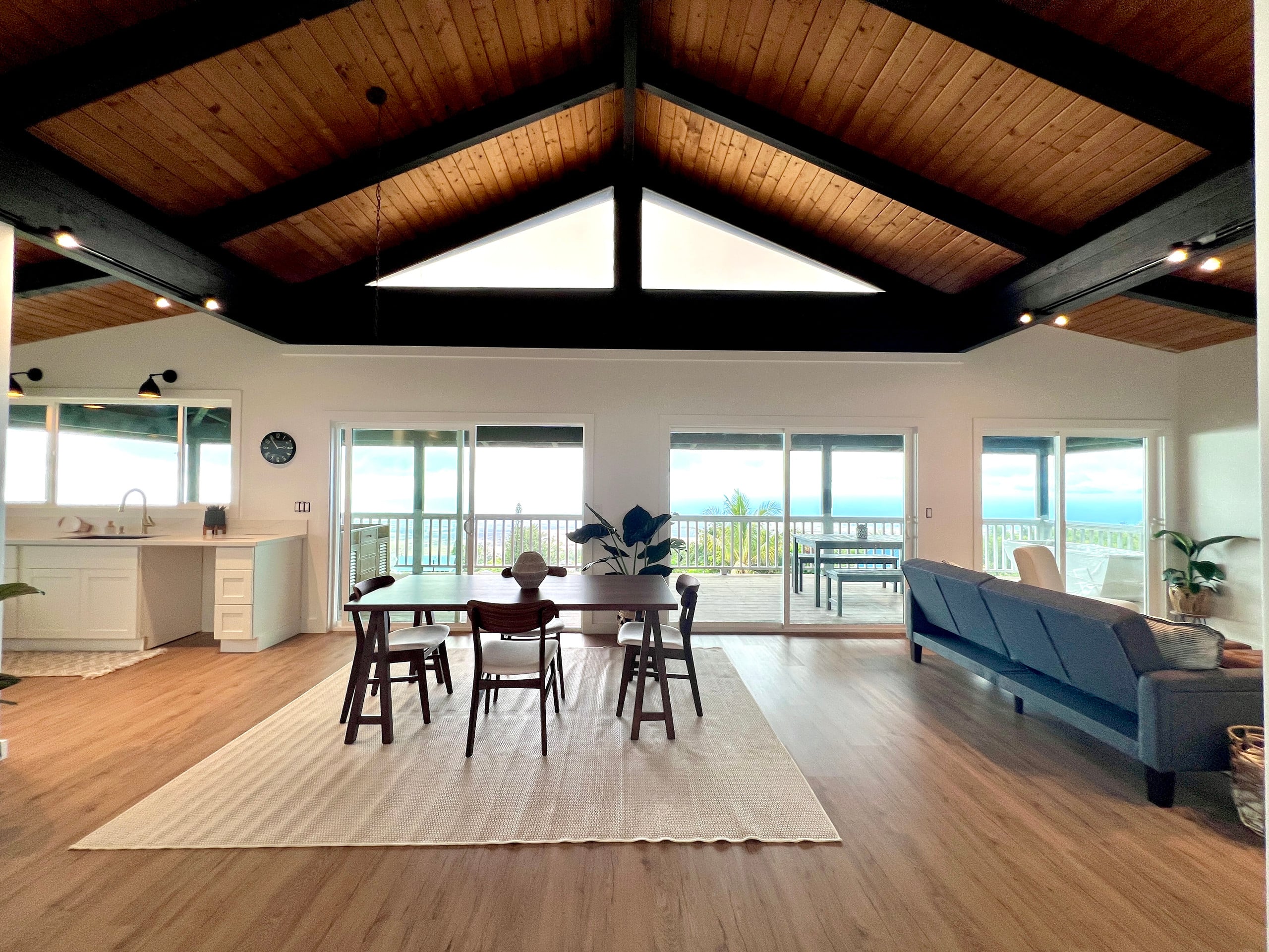 Home in Kailua-Kona · ★4.88 · 2 bedrooms · 3 beds · 2 baths - Image 14