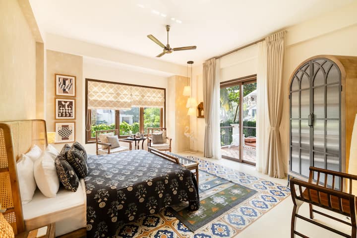 חדר שינה 3 בקומה הראשונה עם מרפסת רחבה