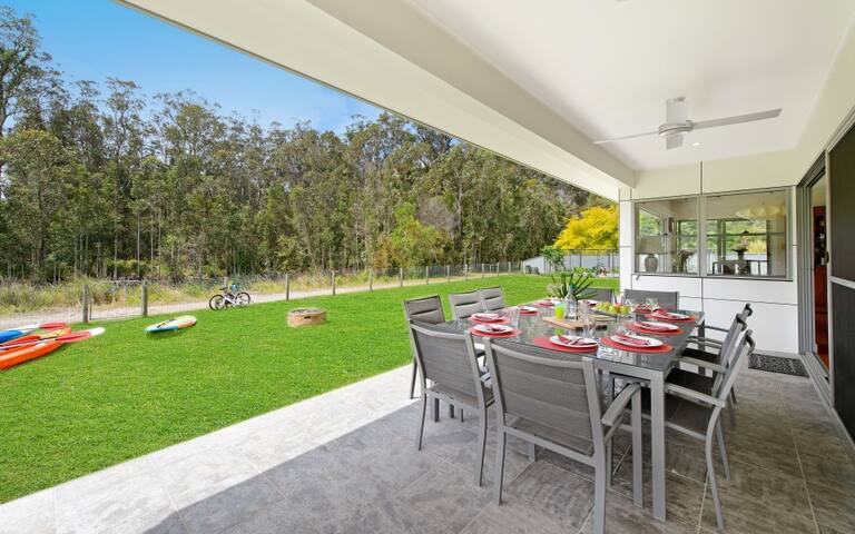 Lakeside Lodge gallery image 3