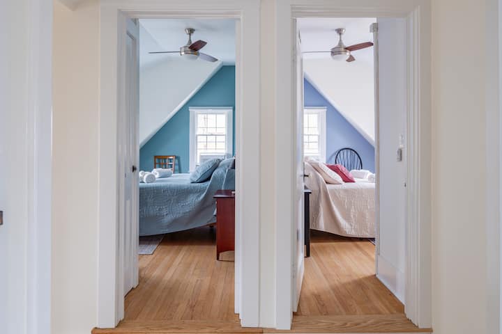 Chambres charmantes : découvrez des espaces tranquilles aux couleurs douces et à la lumière naturelle, parfaits pour la détente