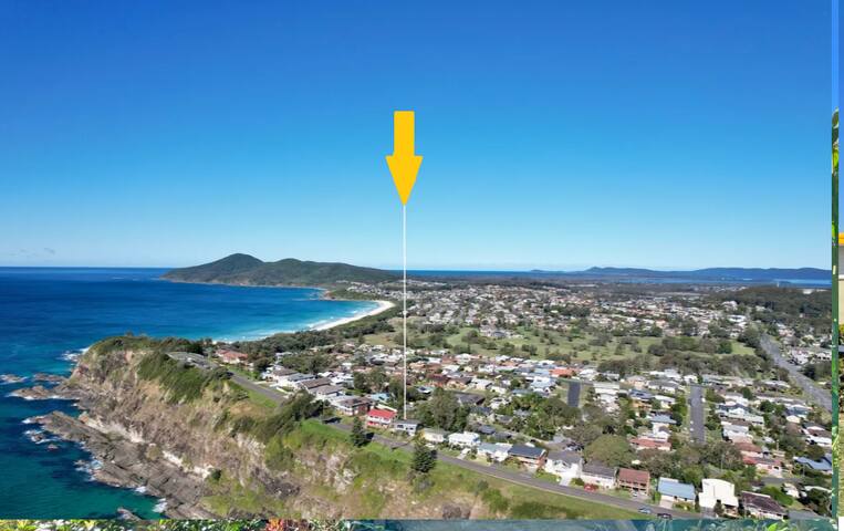 Beachfront Bungalow gallery image 2