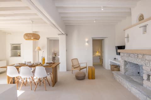 Stone House (Kechros Houses)