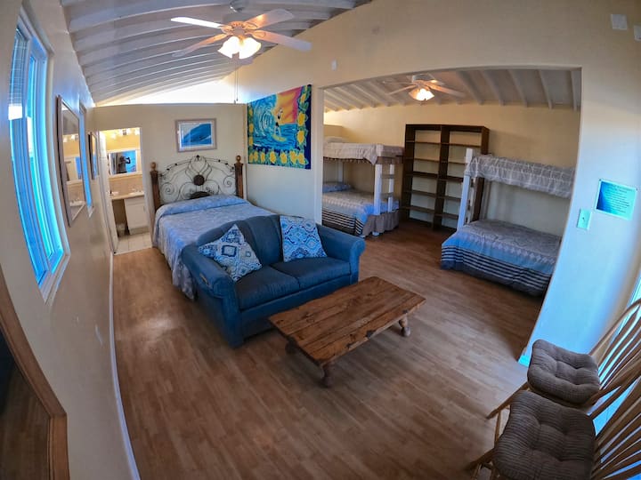 The Clubhouse has an open floor plan and vaulted ceiling. 5 beds in a cozy setting. Great for a group of friends or a family.