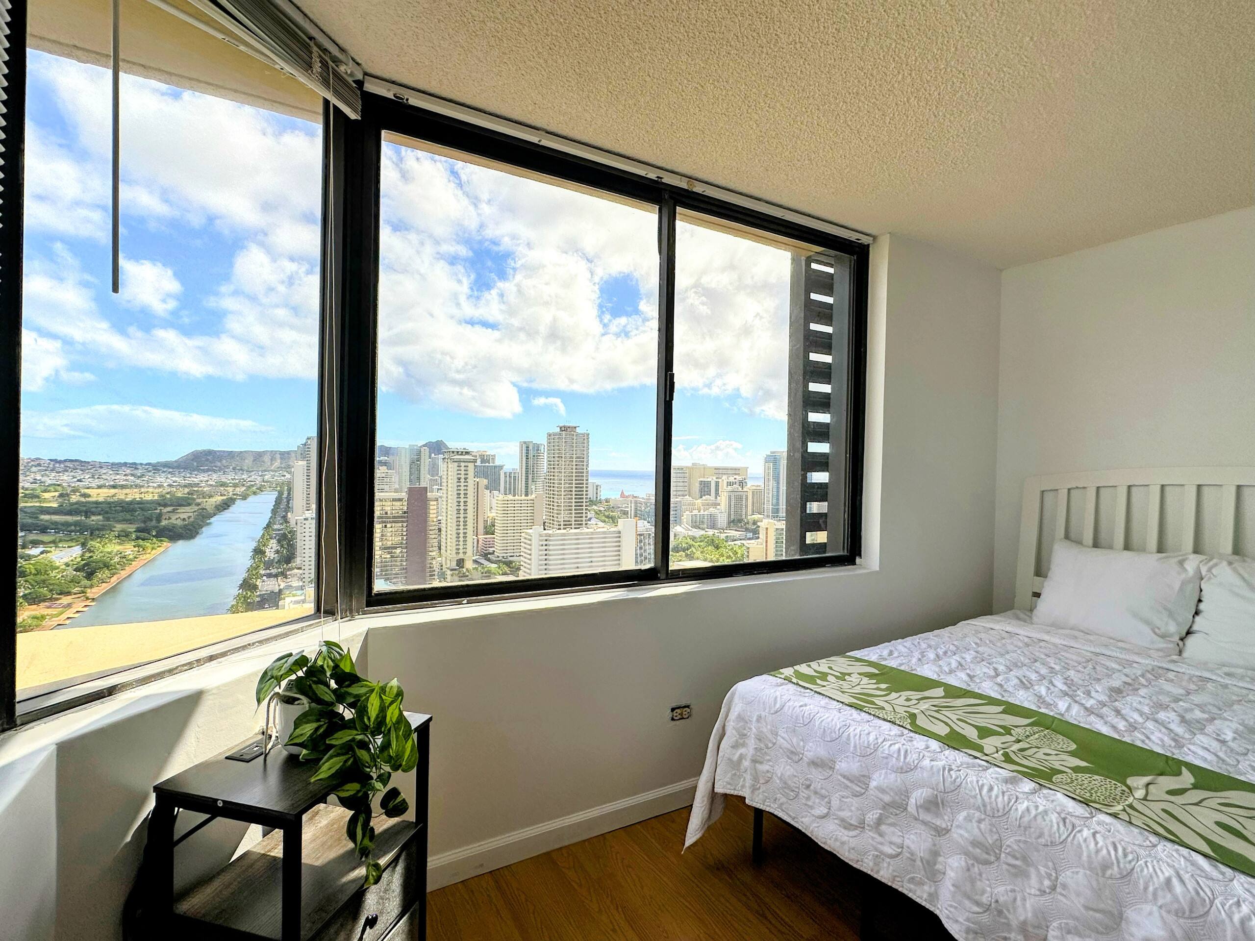 Hotel in Honolulu · ★4.76 · Studio · 2 beds · 1 private bath - Image 8