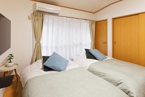 10 minutes by train to Nagoya Station! Ancient private house, fully equipped with air conditioning a