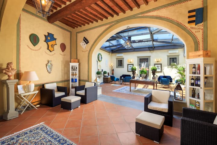 Villa Storica Con Piscina Vicino Firenze - Firenze