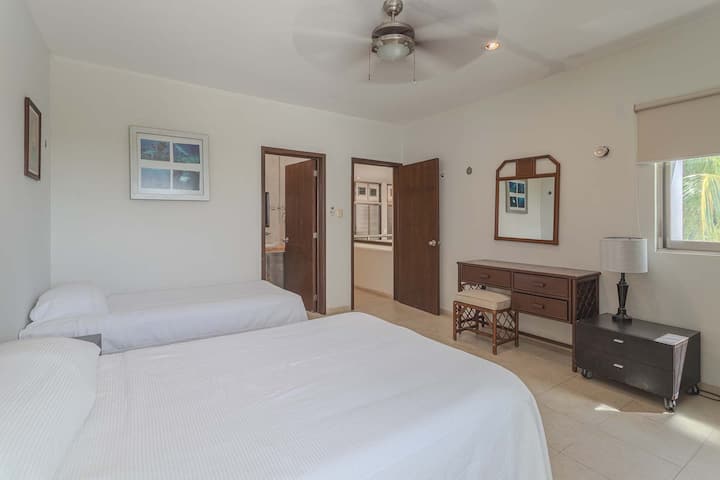 غرفة النوم 2