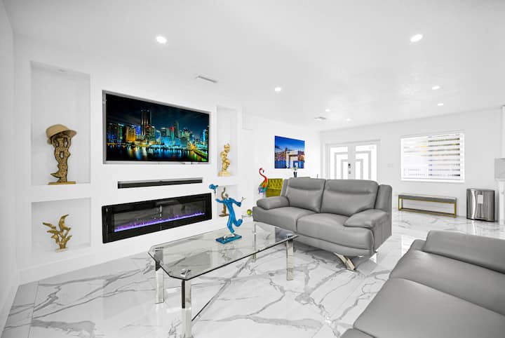 Sweet Dreams Are Waiting! - Miami Gardens, FL