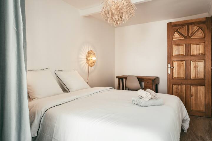 Спална соба 8