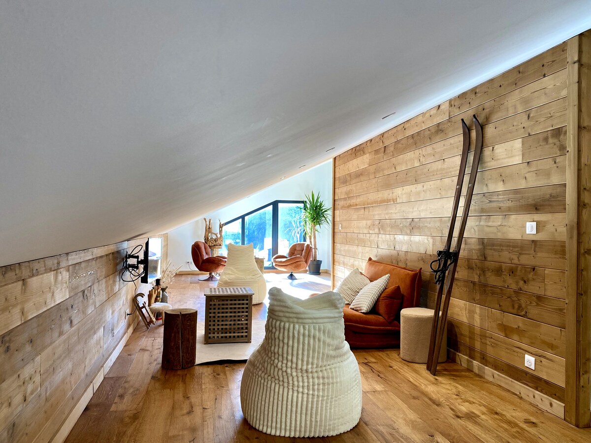 Top Airbnb: The BDV - view - quiet - spa - sauna - 12 pers à Gérardmer