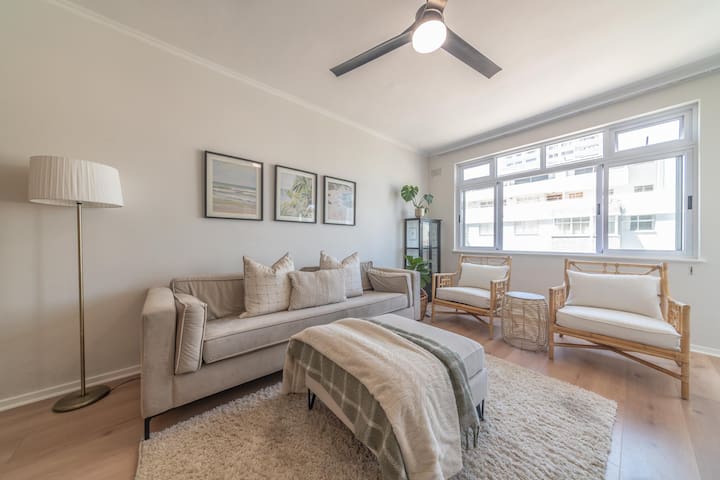 The 405 Shoreham Escape