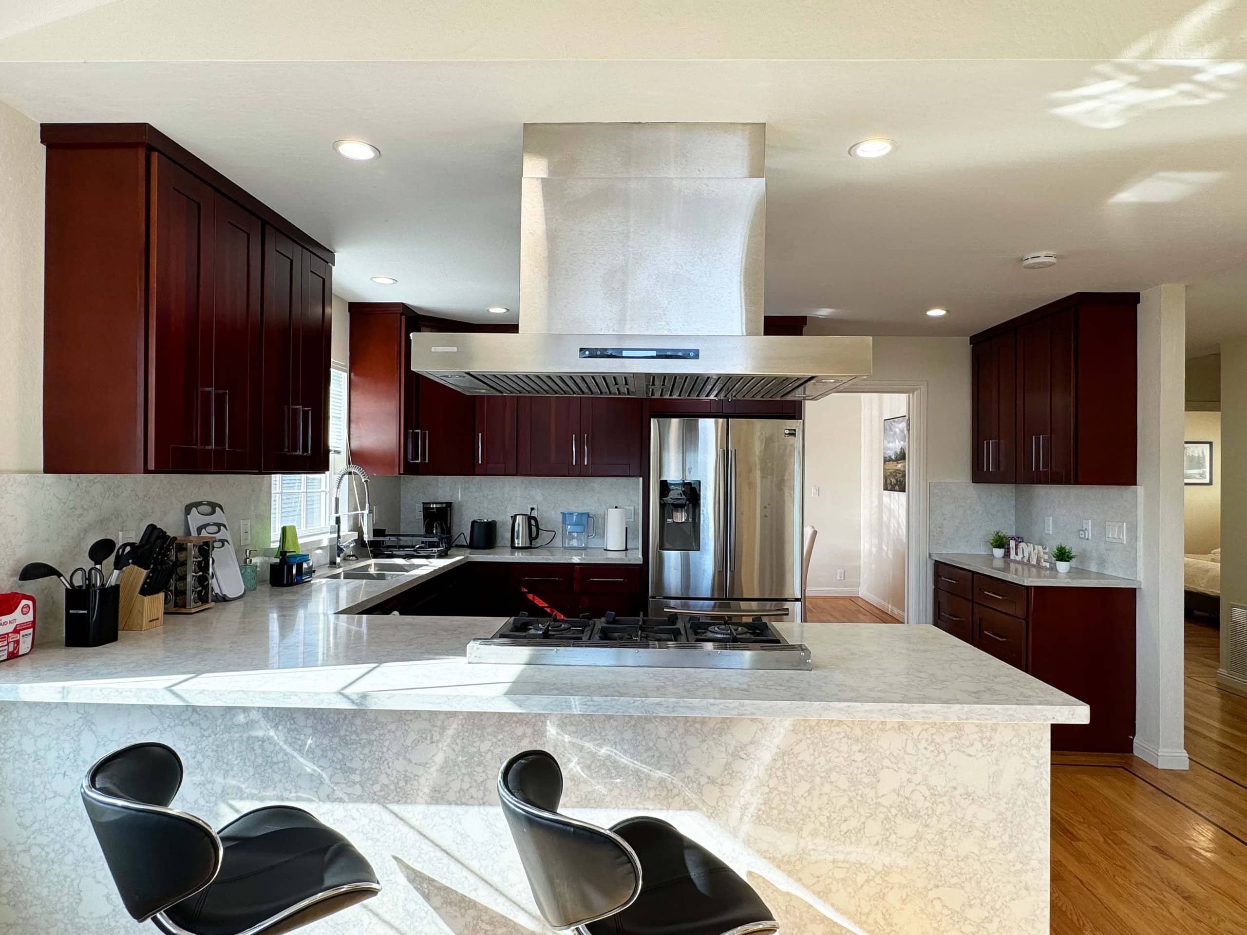 Guesthouse in South San Francisco · ★4.52 · 3 bedrooms · 3 private baths - Image 4